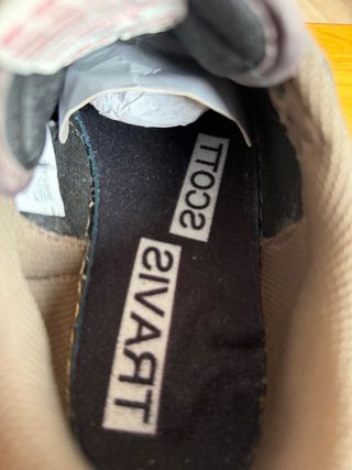 Nike Air Jordan 1 Low Travis Scott Marrón y Negro