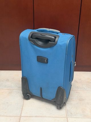 Maleta y neceser azul