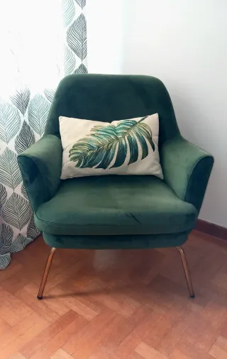 Butaca verde de terciopelo