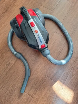 Aspiradora Hoover Lander 2000W