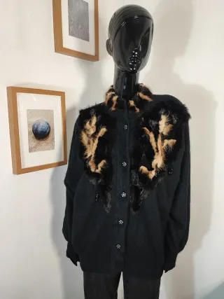 Cárdigan Vintage Angora Negro Detalles