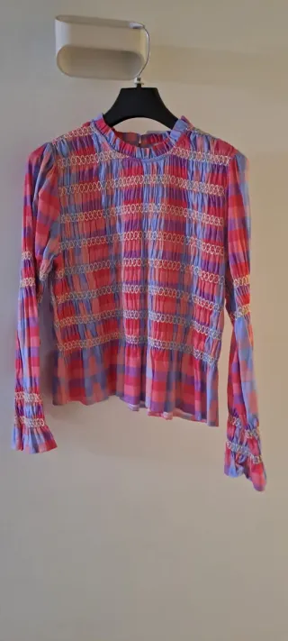 Blusa moda italianacuadros rosa y morado