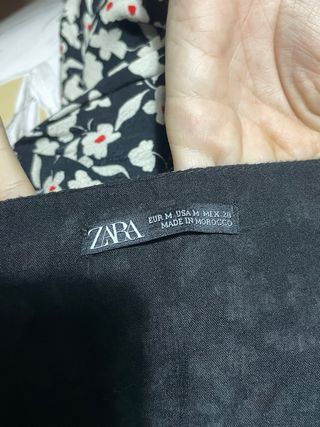 Vestido estampado floral negro