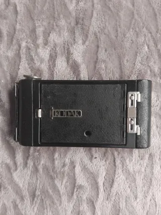 Cámara Kodak Antigua Negra