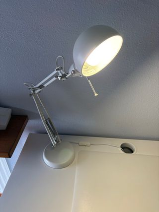 Lámpara de trabajo IKEA Forså blanca