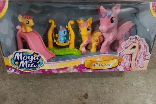 NUEVO Juego de ponis y unicornios Moya Mia.