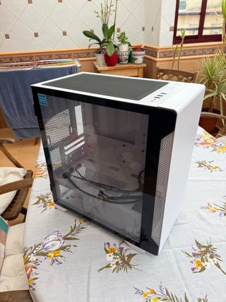 Torre PC Thermaltake S100 Blanca Cristal Templado