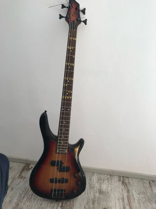 LOTE MUSICAL, bajo, timbal, asiento.( 90€)