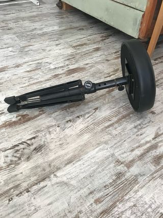 LOTE MUSICAL, bajo, timbal, asiento.( 90€)