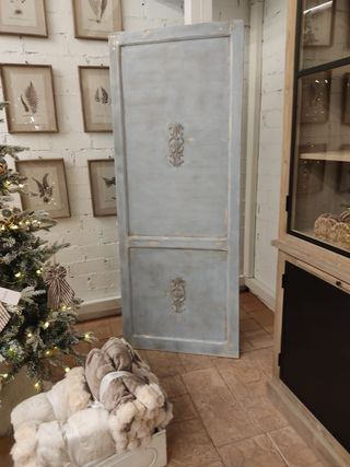 Puerta decorativa vintage azul