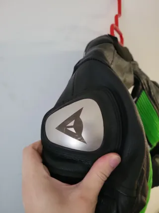 Mono Dainese 2 piezas Negro/Verde