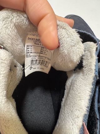 Botas Decathlon Niña Talla 34.