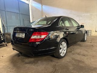 MERCEDES C200 CDI (MOTOR AVERIADO)