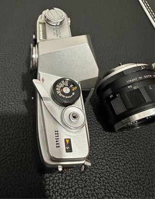 Minolta SR-7 Cámara Analógica + Funda