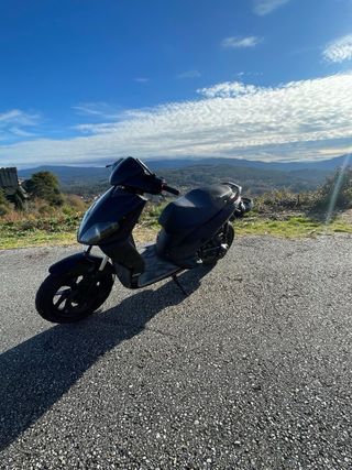 Aprilia spotrcity one 2t