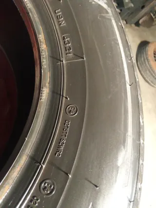 4 Neumáticos 215/65R15 96H