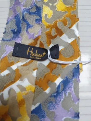 Cravatta fantasia geometrica