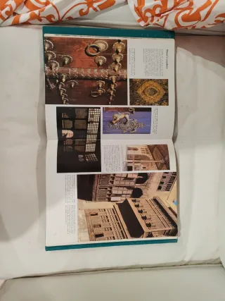 La arquitectura del mundo islámico: Su historia...