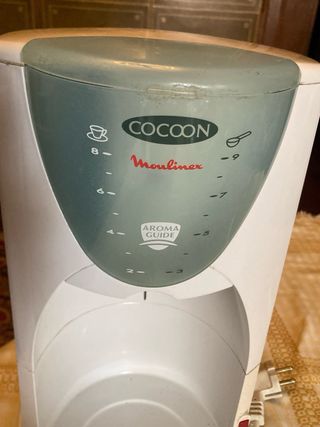 Cafetera Eléctrica blanca Moulinex 8 Tazas
