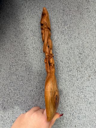 Cuchara madera tallada a mano cerezo de 27cm