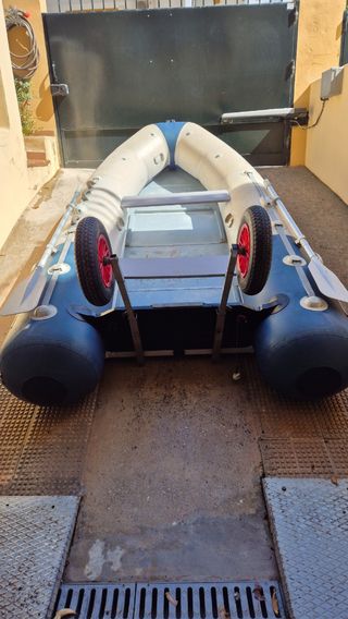 Lancha Neumática 3.3m