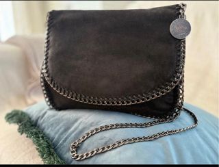 Borsa a mano Stella McCartney in pelle nera con catena
