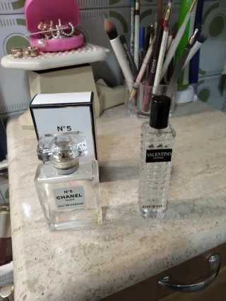 Miniaturas Perfume Chanel N°5 y Valentino