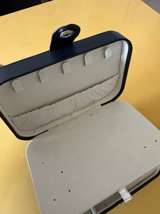 Joyero de viaje negro