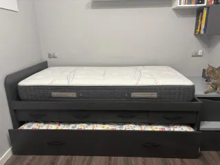 Habitación juvenil 2 camas y 2 colchones