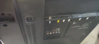 Smart TV Samsung 40" ( Pantalla Rota )