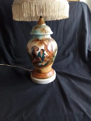 Lámpara de mesa cerámica pintada a mano