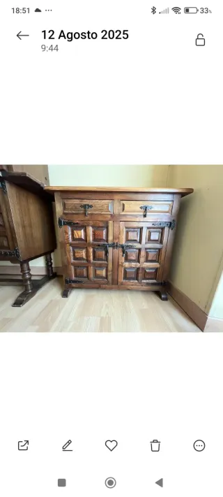 Mueble de entrada de madera