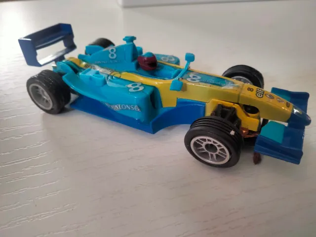 Coche F1 Fernando Alonso Nº 8 Carrera Go!