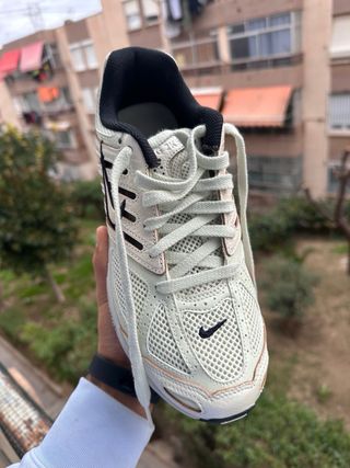 Nike Air Pegasus 2K5 Talla 40.5