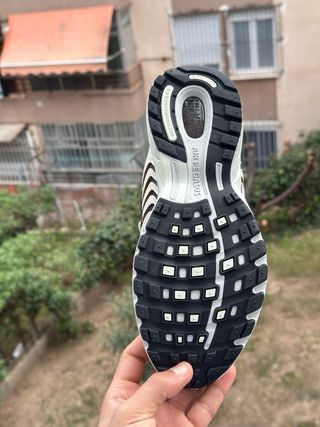 Nike Air Pegasus 2K5 Talla 40.5