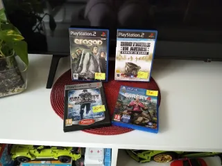 Videojuegos PS2 y PS4