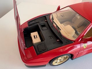 Coche escala  1/18