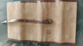 PortaJoyas de piel beige y marrón