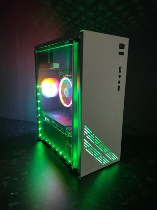 PC Gamer con RGB
