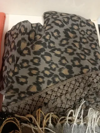 Lote 6 foulards varios