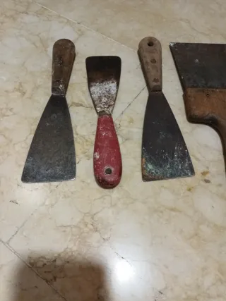 Lote 4 espátulas. 5€ las 4 espátulas.