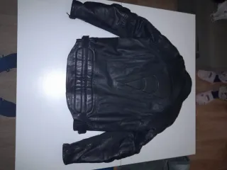 Chaqueta de cuero para moto