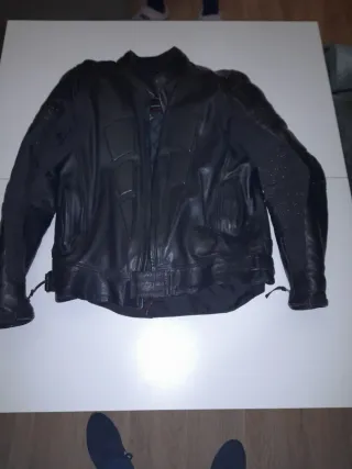 Chaqueta de cuero para moto