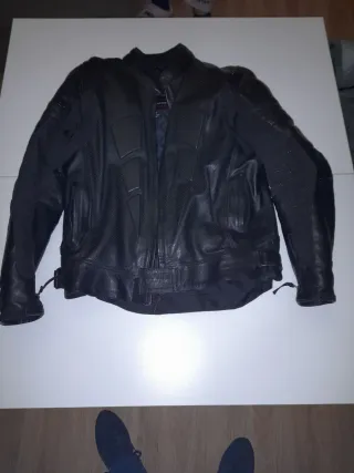 Chaqueta de cuero para moto