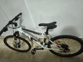 Bicicleta Decathlon btwin Blanca