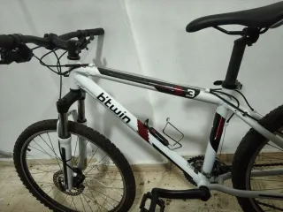 Bicicleta Decathlon btwin Blanca