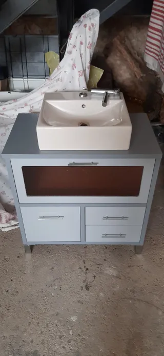 Mueble baño con lavabo roca y grifo incluidos