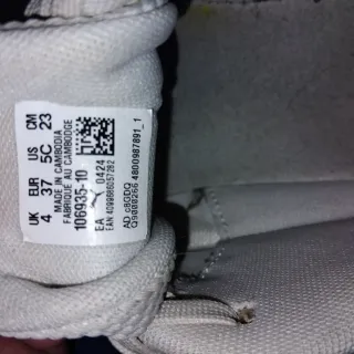 Zapatillas Puma Fútbol Sala Blancas y Amarillas