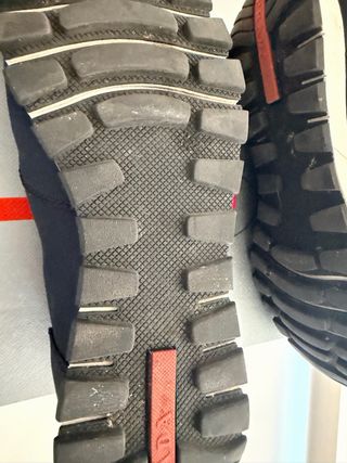 Zapatos Prada azul marino