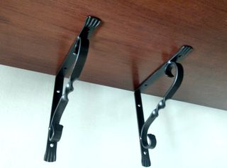 Coppia reggimensola ferro battuto